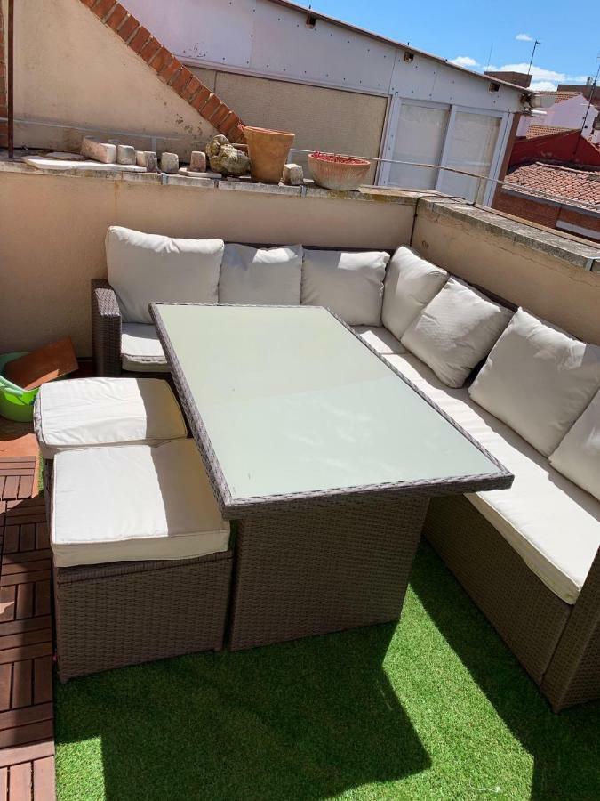 Vivienda Turistica Vistas Catedral Apartment Leon Exterior photo